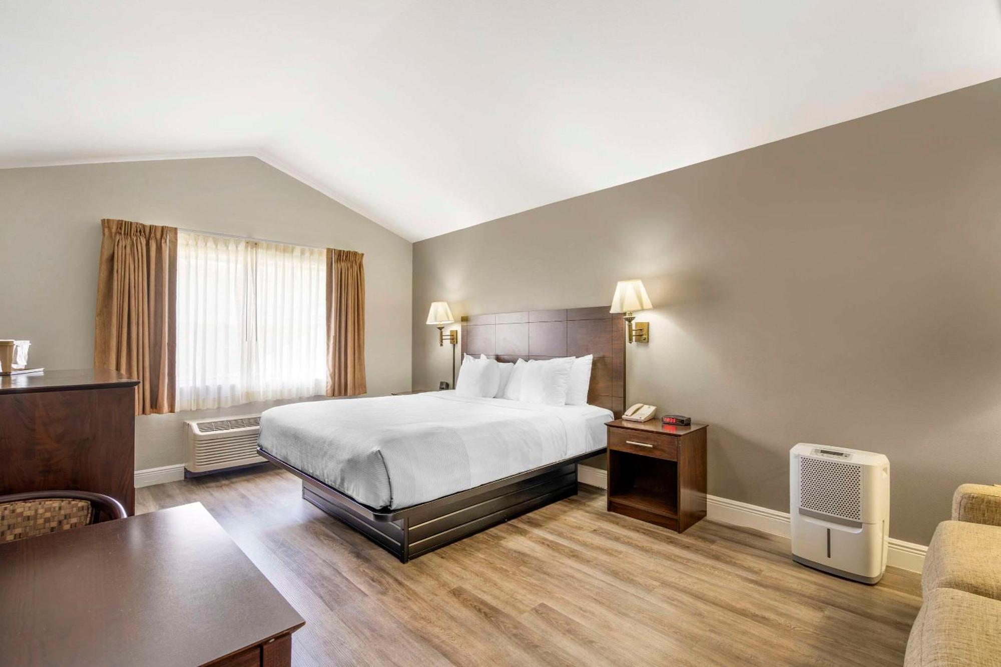 Quality Inn Conference Center At Citrus Hills Hernando Dış mekan fotoğraf